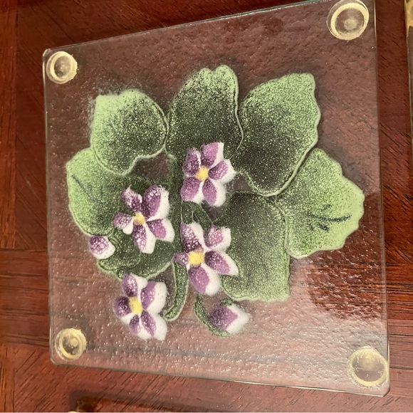 Set of 4 Folio Art Glass Coasters With Violets - Picture 2 of 9